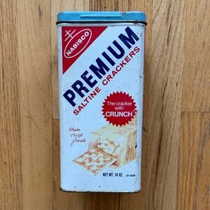 Vintage Nabisco Premium Saltine Crackers Tin